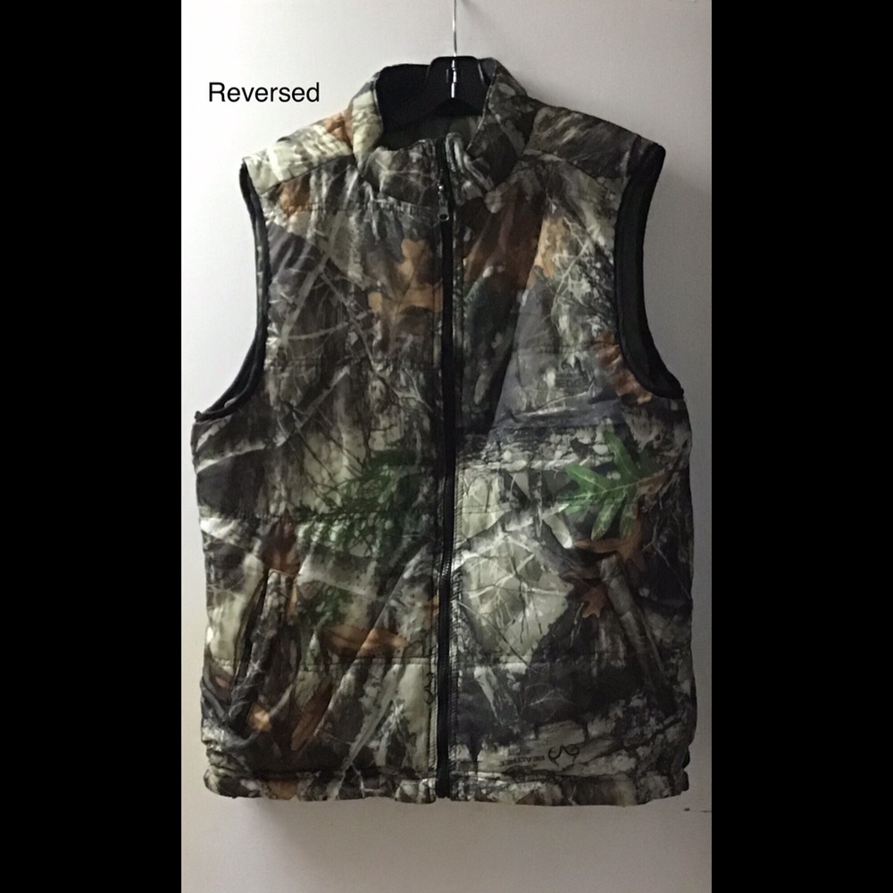 Realtree Reversible Vest - Picture 5 of 10
